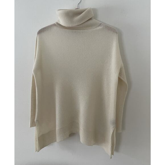 360 Cashmere 100% Ivory Cream Turtleneck Sweater Size XS Oversized - Picture 1 of 4